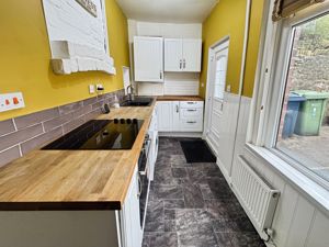 Photo 6- click for photo gallery